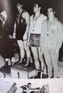 Baruzzi (al centro) Campione d'europa dilettanti